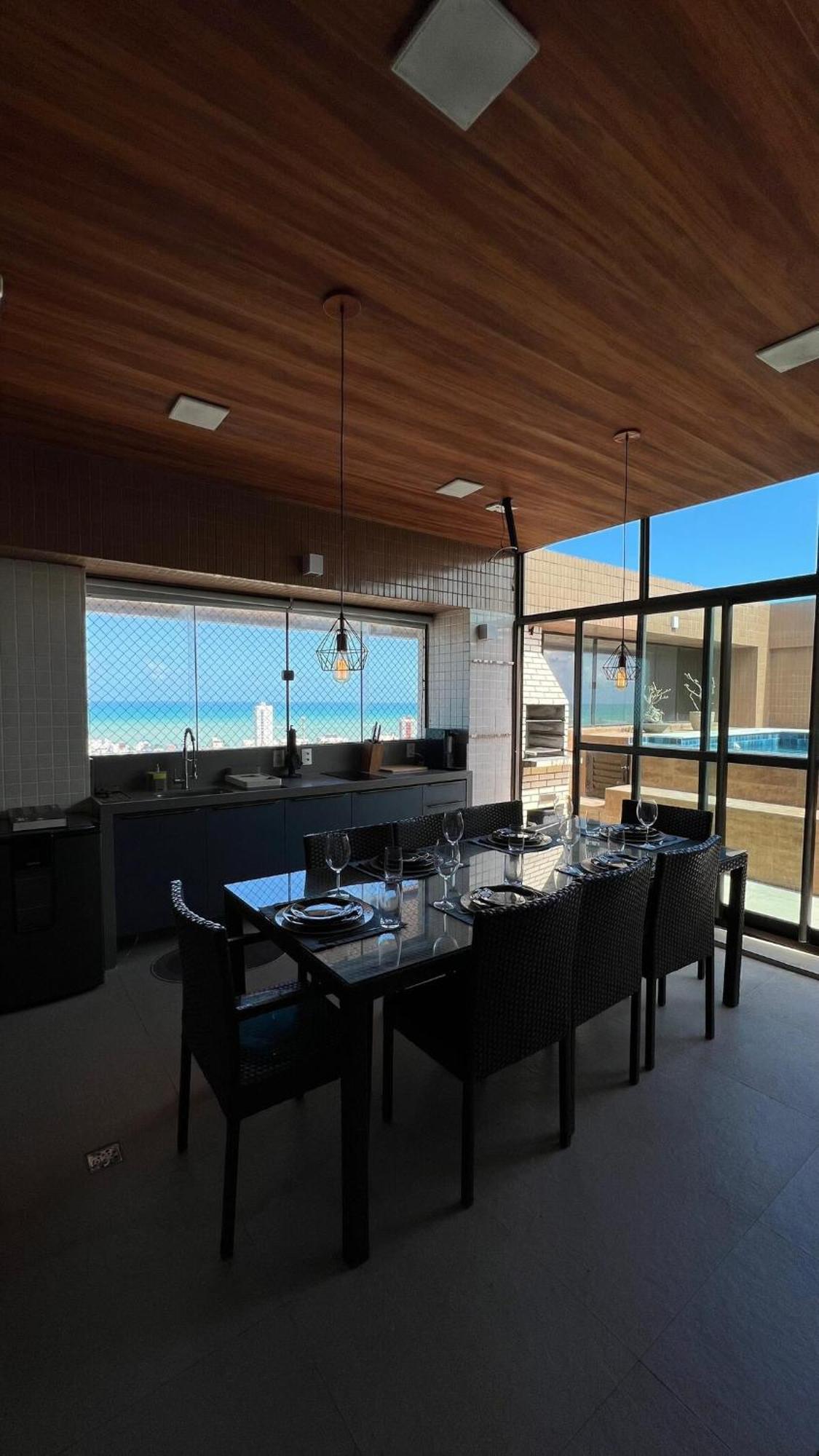 Apartamento Cobertura Com Piscina Privativa E Vista O Mar *